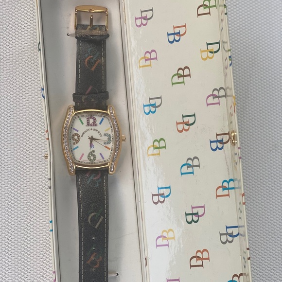 Dooney and Bourke watch - Picture 5 of 6